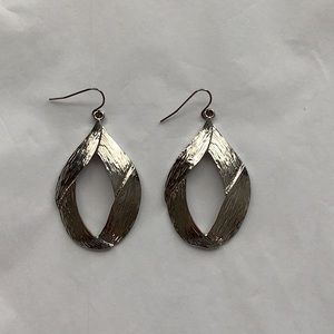 Silver tone dangling earrings 3 for $20